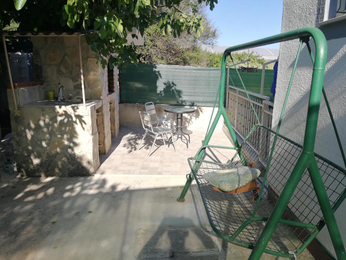Apartment Luka Trogir Exterior photo