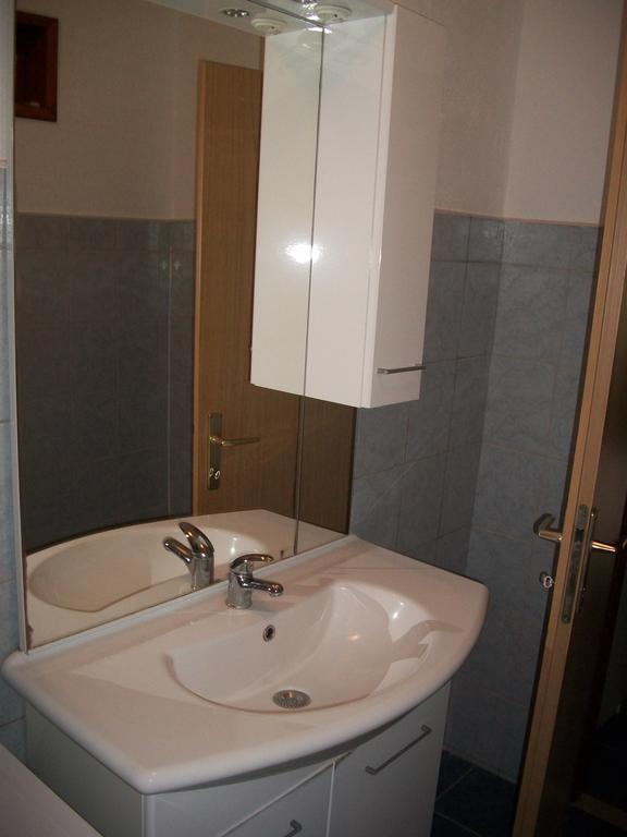 Apartment Luka Trogir Exterior photo