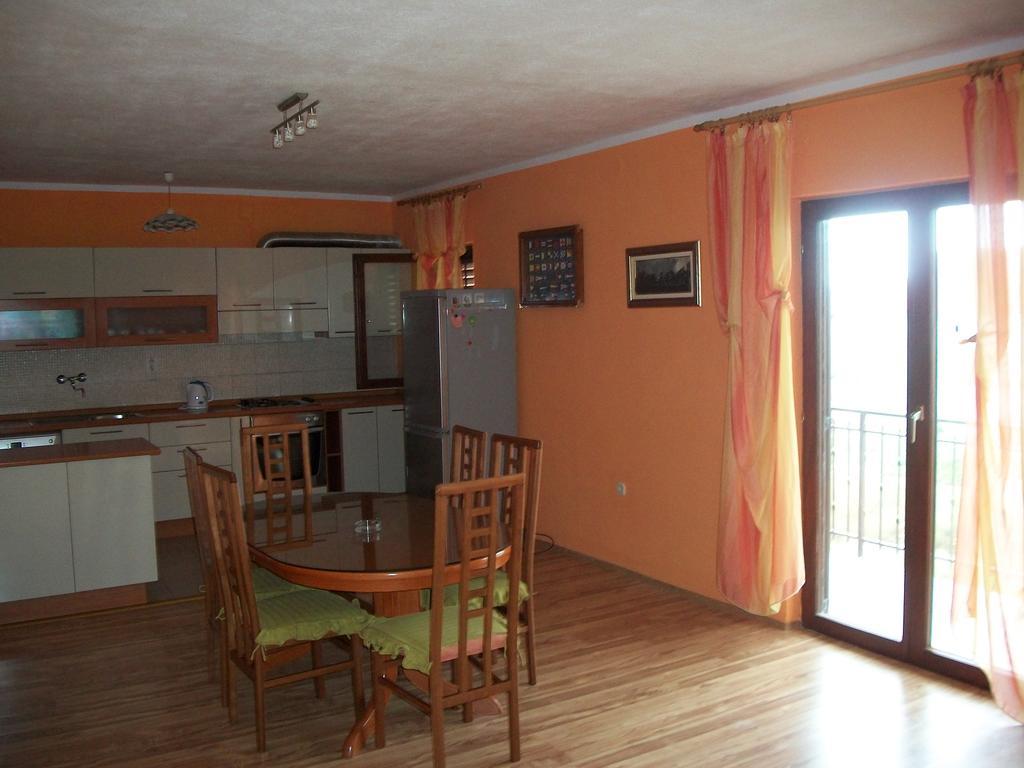 Apartment Luka Trogir Exterior photo