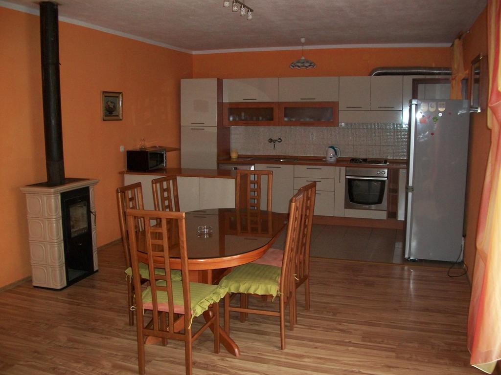 Apartment Luka Trogir Exterior photo